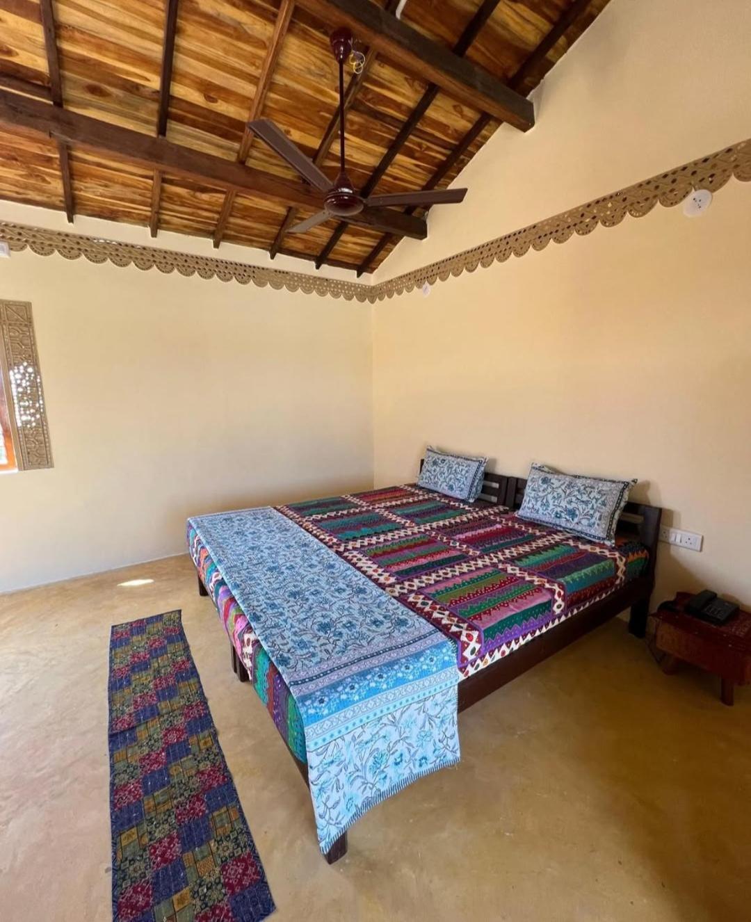 Rann Hellaro Homestay Bhuj Ngoại thất bức ảnh